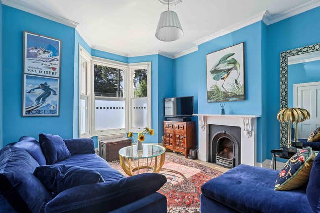 Spare room in house for 5 for 20 somethings  Main Photo