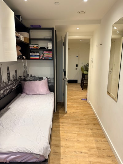 Student Accommodation-Short-Term  Main Photo