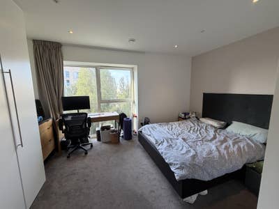 Large En-suite Room (Bills incl.) | 3 Bed Flat EV Main Photo