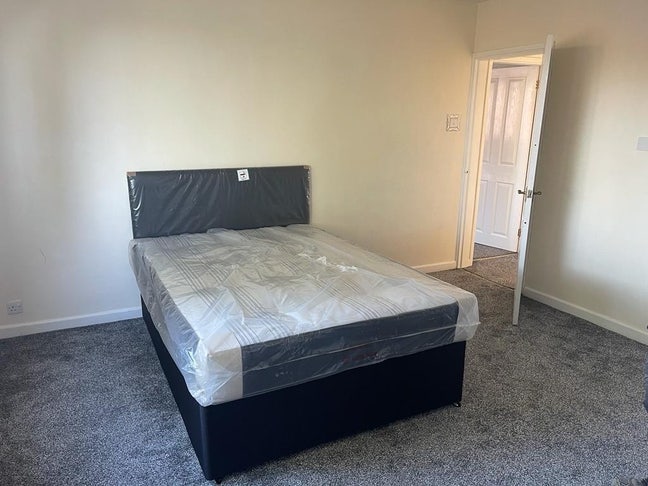Spacious double room in walmley, Sutton Coldfield Main Photo