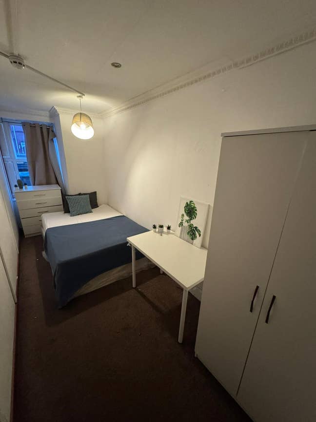 *Cozy Single Room Avaliable in Wembley Main Photo