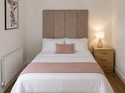 Newly Refurbished 3-Bed House, Kelso Road, L6  Main Photo