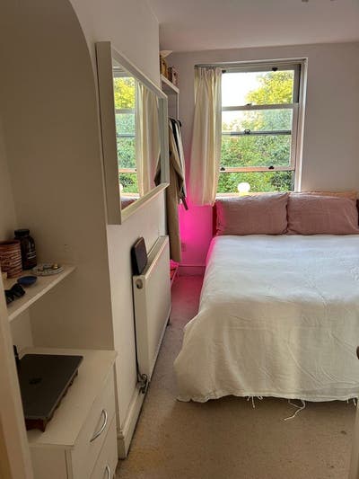 Double room Victoria park  Main Photo