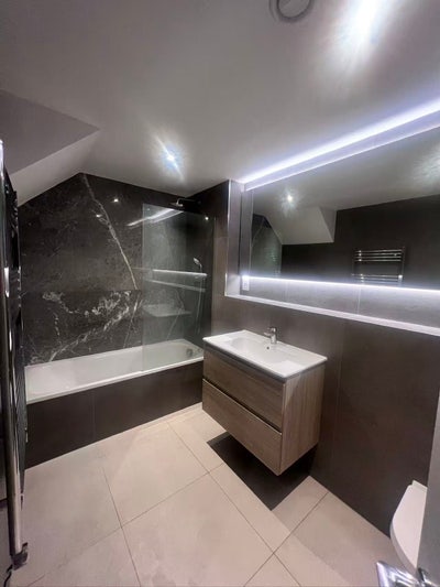 Great apartment 330 per week, large bedroom Main Photo