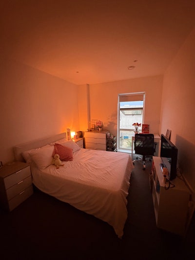 Double room in Cricklewood | Free Gym | Concierge  Main Photo