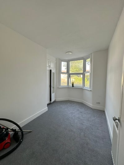 Beautiful Newly 2-3 -Bedroom Ground Floor Main Photo