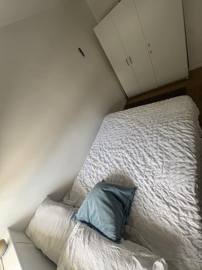 Room in datchet  Main Photo