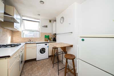 🔥 Room for Couples | 3-Bed / &pound;1,300 Main Photo