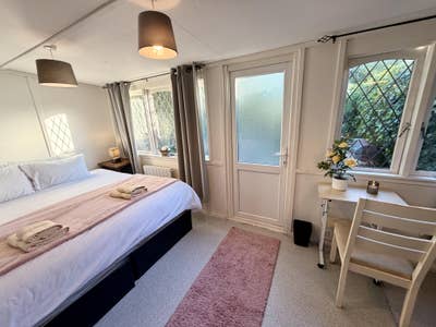 Double Room with Privete Garden  Main Photo