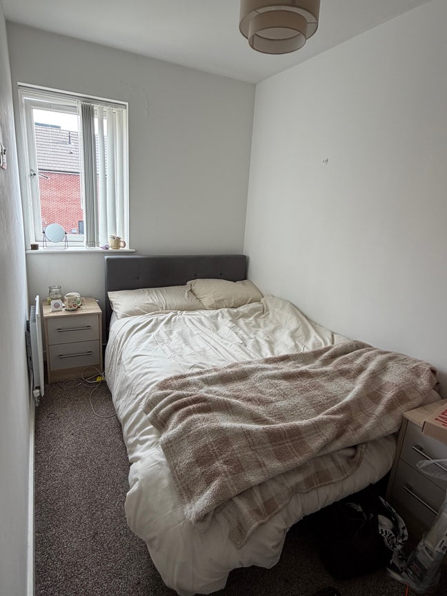 Double Room in House Share from June Main Photo