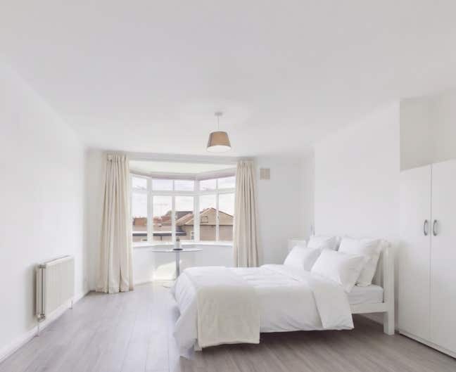 East London – E11 🏠 Leyton / Leytonstone Zone 3 Main Photo