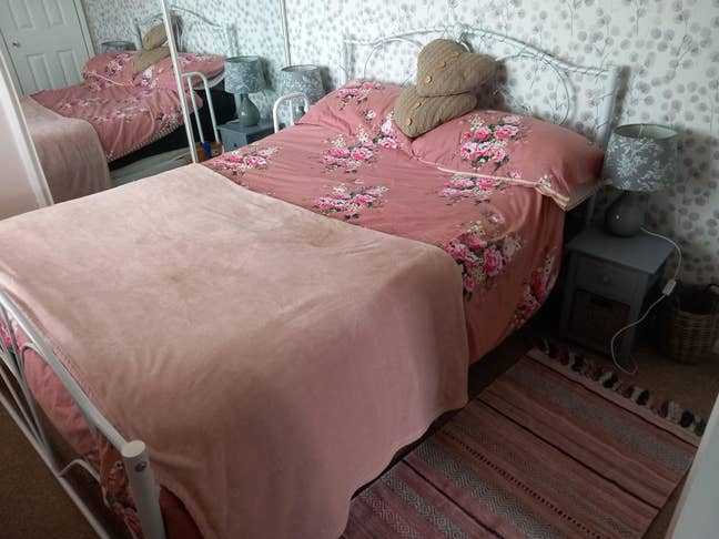 Double Room To Let in relaxed Home. Coleford. Main Photo