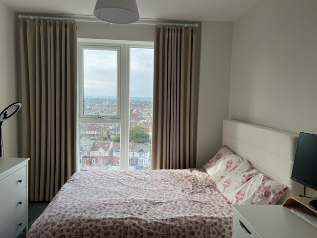     Double Room + Private Bathroom | &pound;1100 pcm Main Photo