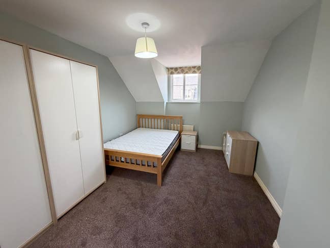 Ensuite Double Room to Rent - Bills Included Main Photo