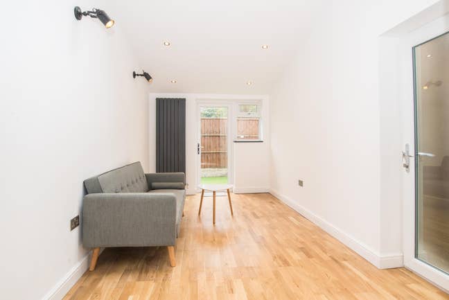Double Bedrooms in Modern Co-Living in Deptford Main Photo
