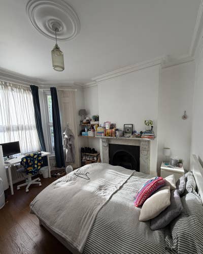 2 rooms available in Newington Green house Main Photo