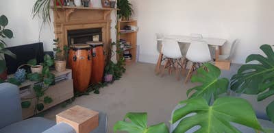 Double room in lovely shared flat near the sea! Main Photo