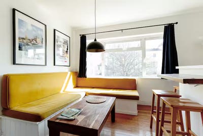 Beautiful Clifton Village Flat Main Photo