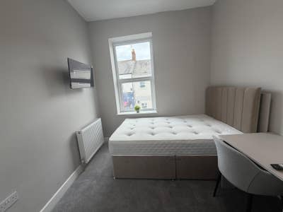  Central North Shields Location 0.1 Miles to Metro Main Photo