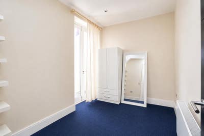 2 Bedroom Flat with Private Garden - Clapham, SW4  Main Photo
