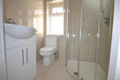 Modern Double Room to Rent Edgware - All Bills Inc Main Photo