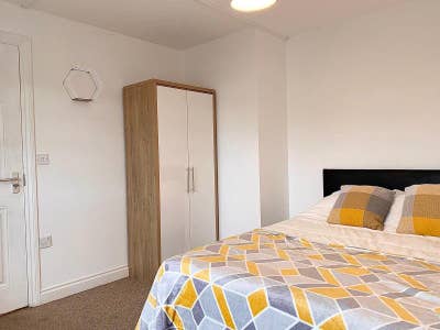 ✨ Affordable Room In Hampton - Higney Road  Main Photo