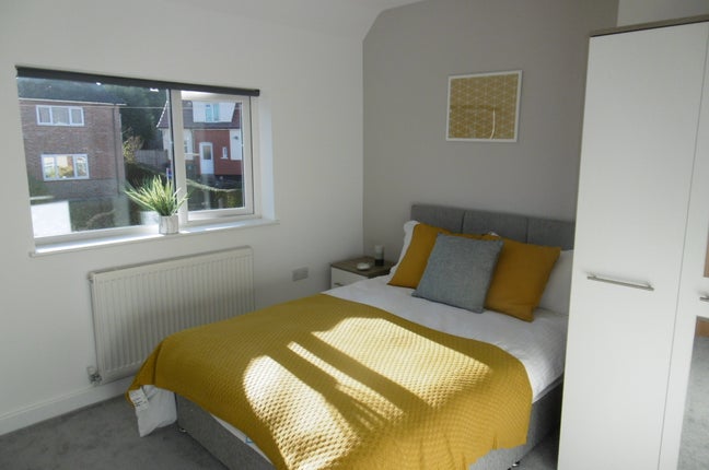 Double En-Suite Room - Anderson Crescent  Main Photo