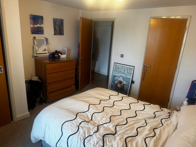 Spare en-suite room Gateshead  quayside  Main Photo