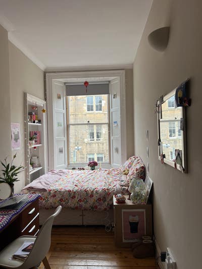 Bright double room in friendly Newington flat 💐 Main Photo