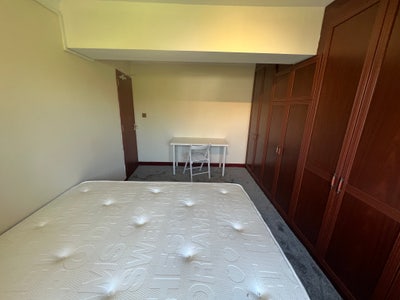 Double Room w/Extra Storage 10 mins Jubilee Line Main Photo
