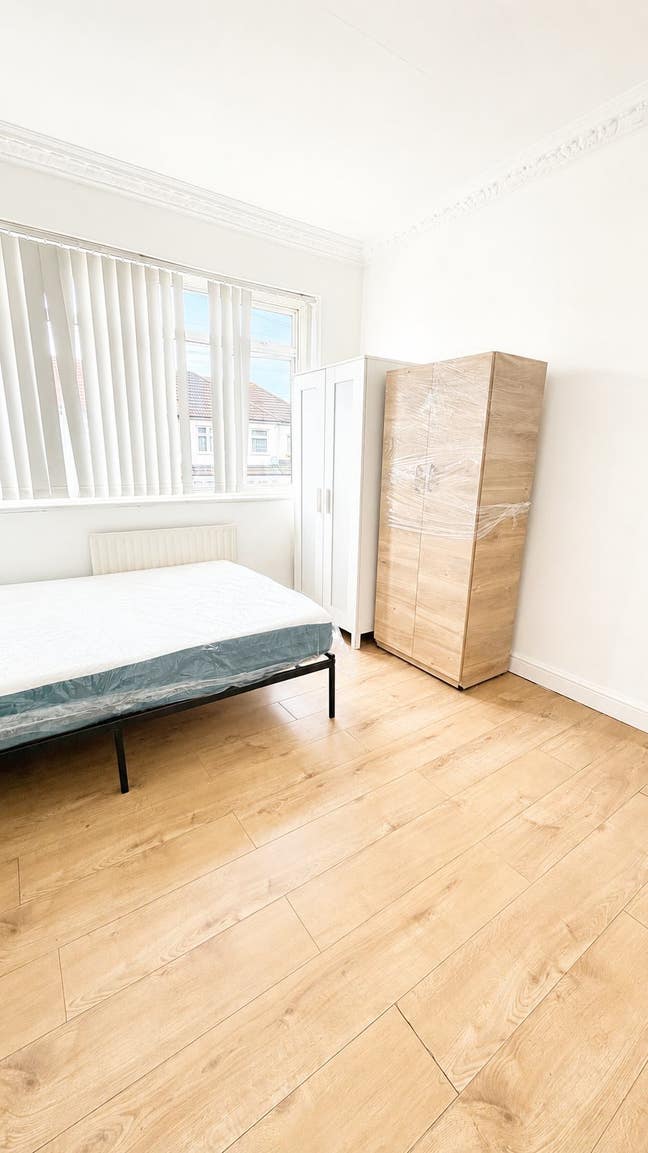 4Ensuite Rooms with Garden in Ilford Main Photo