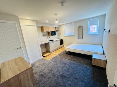 💥 BRAND NEW En-suite & Studio Rooms 💥 Main Photo