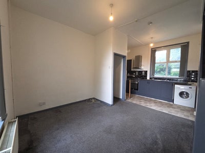 🏡 Modern 1-Bed Flat To Rent | Lower Broughton, M7 Main Photo