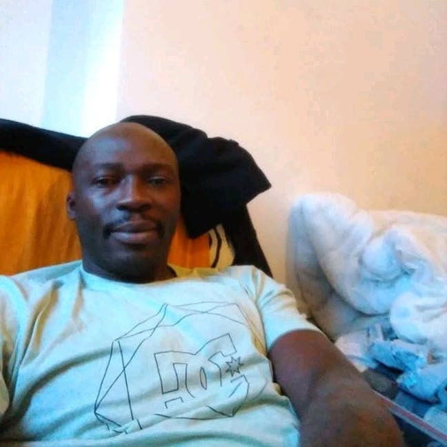 Professional Male seeks a single or double room Main Photo