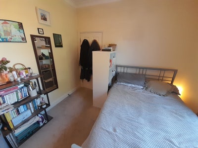 Spare room in Dalston  Main Photo