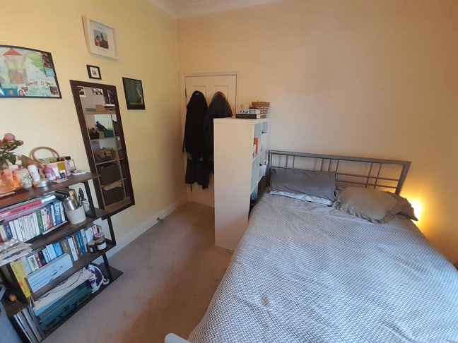 Spare room in Dalston  Main Photo