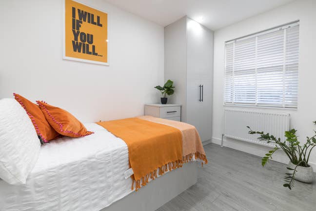 New House Share in Sunbury - All Bills Inc Main Photo