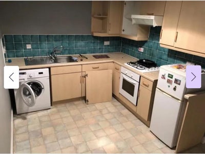 One shared vacancy in 2 bed room flat Main Photo