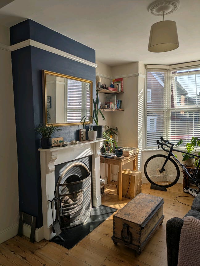 Large double in cosy victorian terrace Main Photo