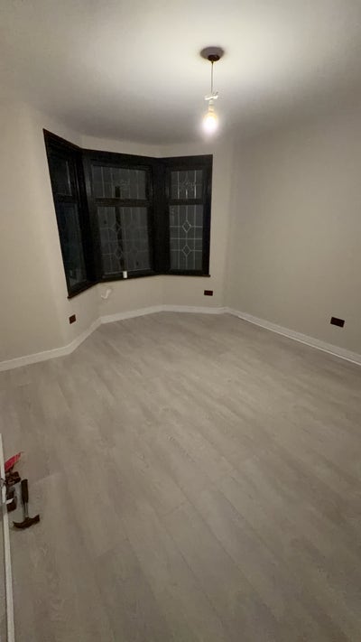 Room to rent in Ilford  Main Photo