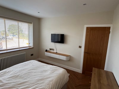 Newly renovated Double room Main Photo