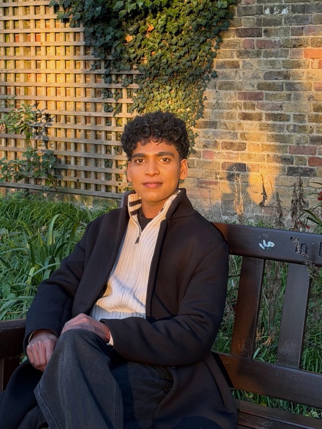 Professional Male seeks a double room Main Photo