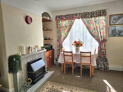Rooms available lovely Falmouth house Main Photo