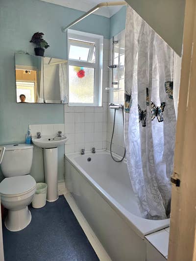 Post Grad student house. Falmouth Main Photo