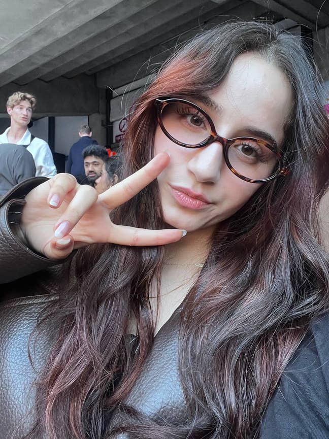 Looking for a flatmate  Main Photo