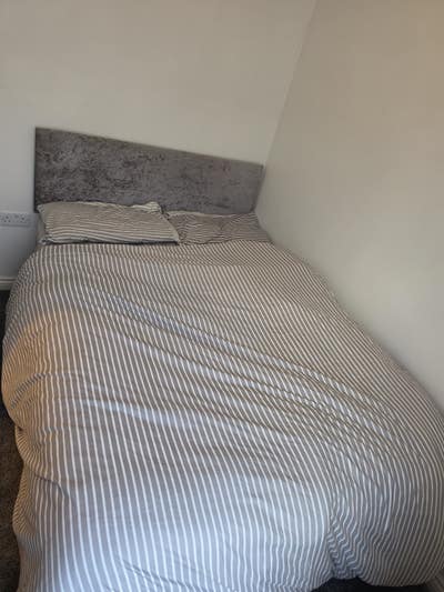 Double Room to let Main Photo