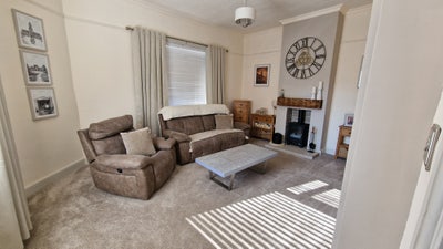 Double room - All bills included Main Photo
