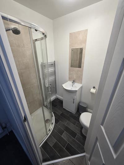 Clean Ensuite Room Available to Rent in Erdington Main Photo