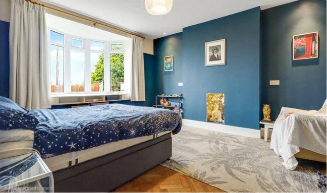 Large Double Room to Rent Main Photo