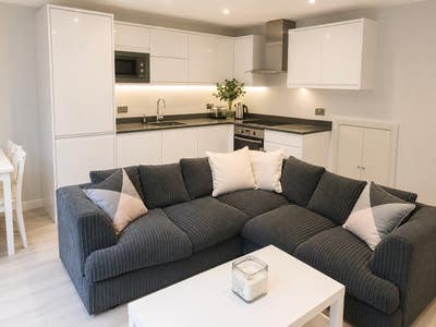 🍉 Large Ensuite Room In Cosy East Putney Share Main Photo
